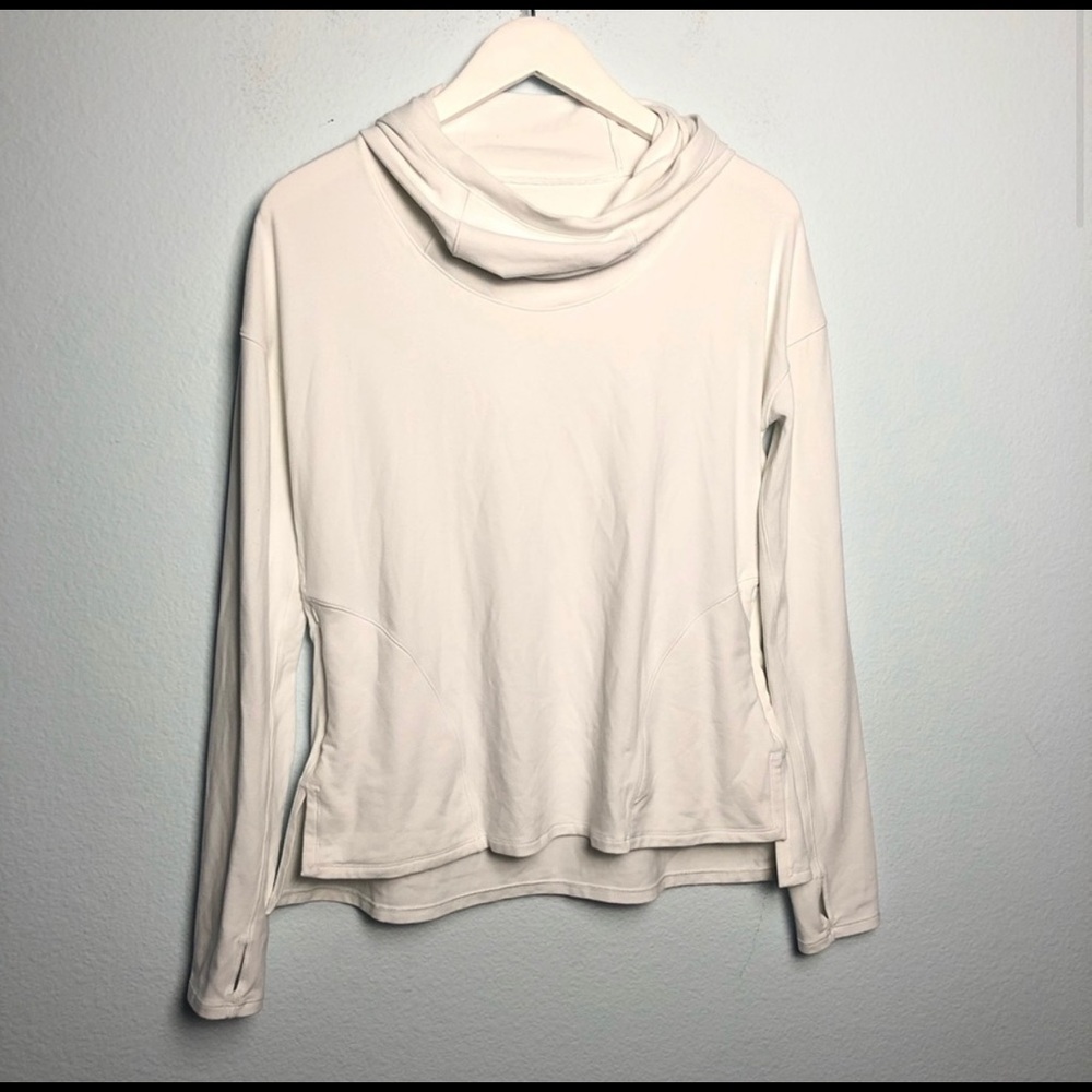 White lululemon pullover